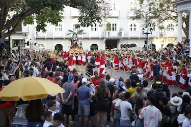 Casco Antiguo vive auge comercial en Semana Santa y empresarios piden orden en cierres viales