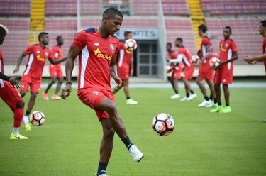 El panameño Yuyu Muñoz sale del Firpo, estudia opciones