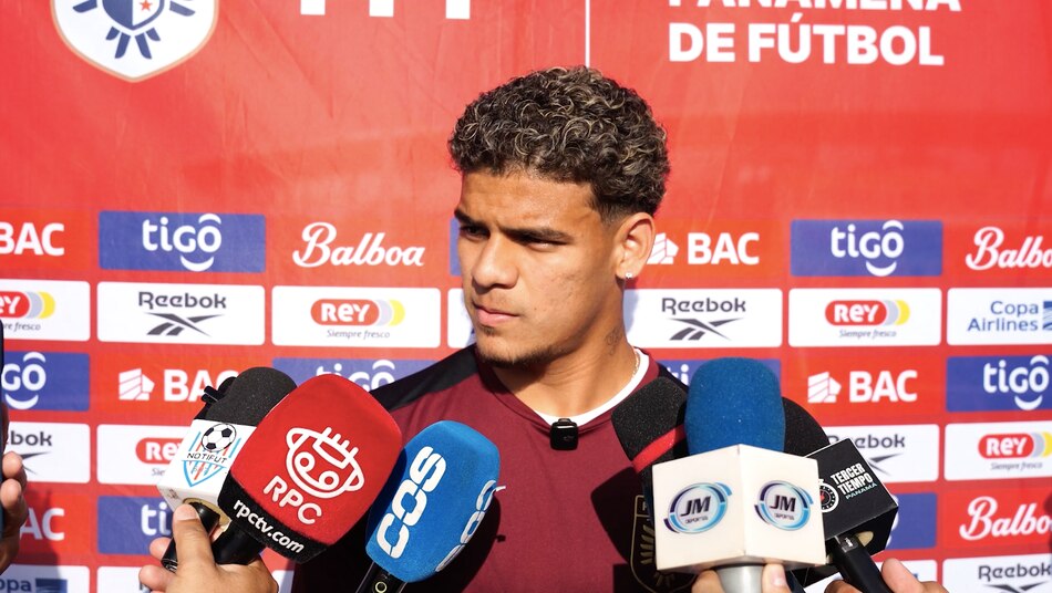 Los nuevos rostros del mediocampo panameño: Edward Cedeño y Víctor Griffith