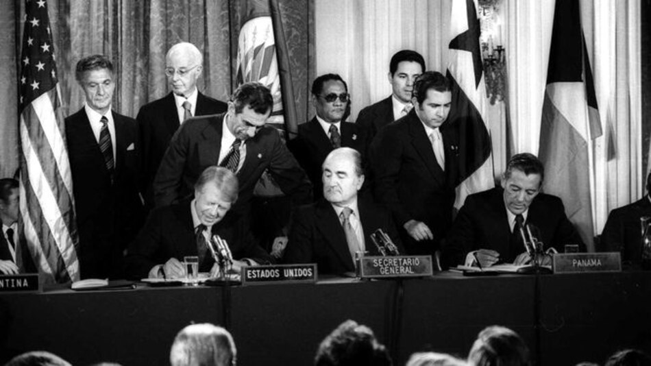 Los secretos de la diplomacia canalera