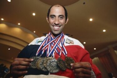 Ocho medallas para Ortiz, pese a incendio