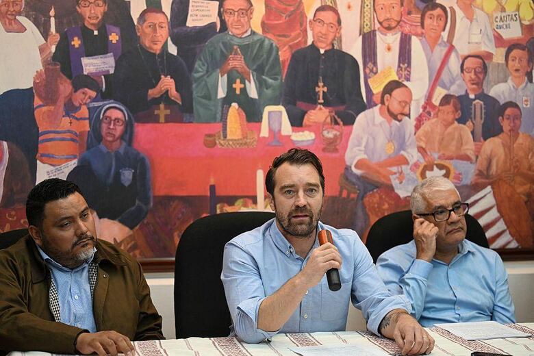 Cristosal, la mayor ONG de derechos humanos de El Salvador, abandona el país