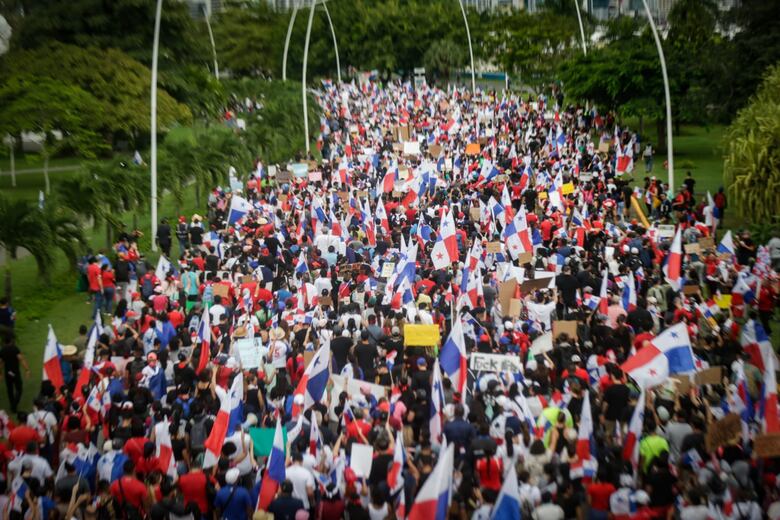 La moratoria minera por decreto no silencia los coros de protesta