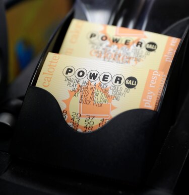 $2,040 millones se lleva ganador de lotería en EU