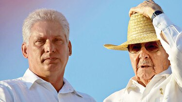 Twitter suspende cuentas de Raúl Castro y medios cubanos