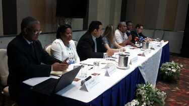 Exigen que proyecto de ley sobre educación sexual regrese a primer debate