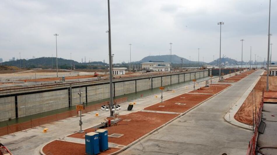 Sacyr: Tercer juego de esclusas costaría $5 mil millones