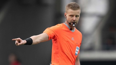 Glenn Nyberg será el árbitro del debut de La Roja en el Mundial 2026