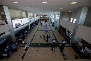 Panamá mantiene la prohibición de vuelos internacionales hasta el 23 de julio