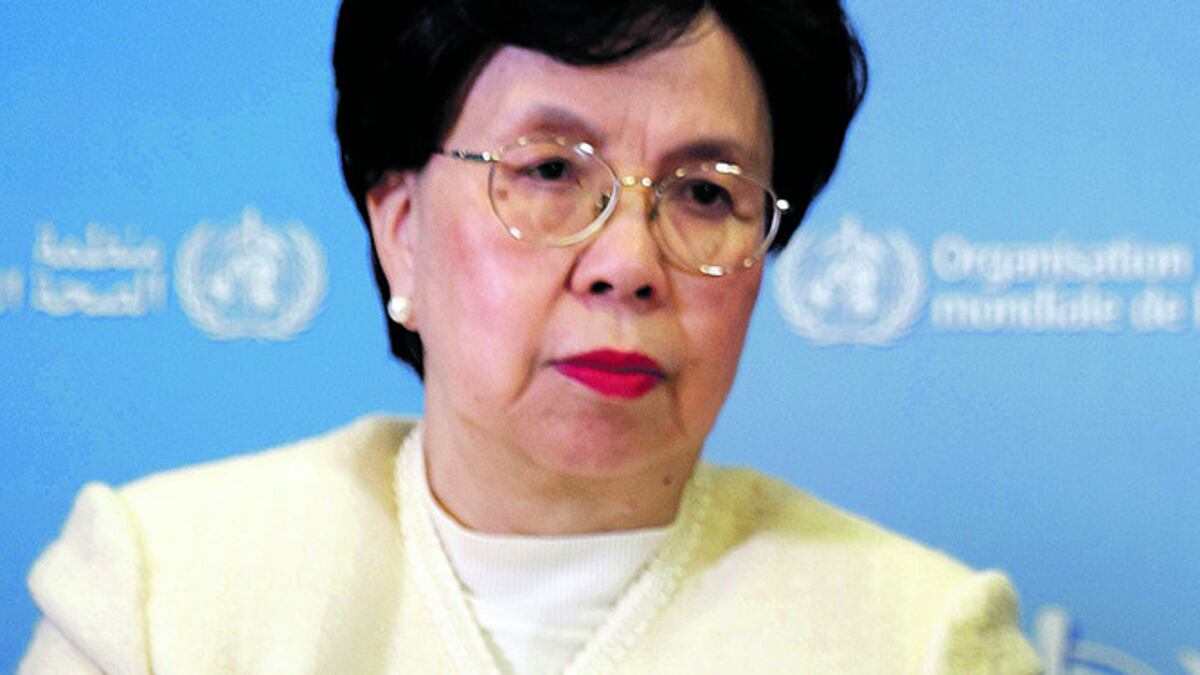 Cuestionan a Margaret Chan, directora general de la OMS, por su costoso alojamiento en un lujoso hotel durante un viaje a Guinea Conakry, expertos apuntan a que la OMS destine