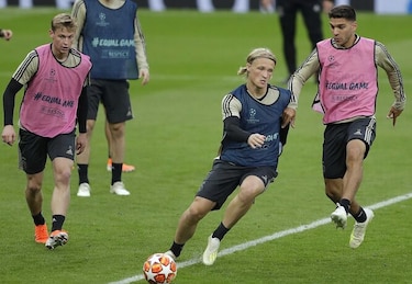 Tottenham sueña con su primera final de Champions y Ajax con volver a disputarla