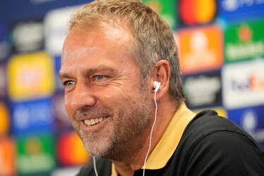 Flick: ‘Estamos en las semifinales de la Champions y tenemos que disfrutar’