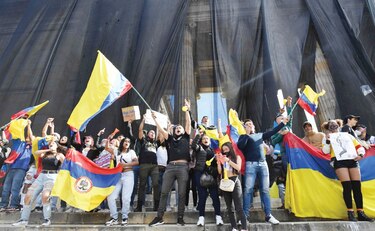 Colombianos exigen a Duque nuevas políticas 