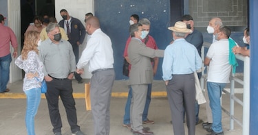 Culmina audiencia en el caso de la compensación de diablos rojos; jueza se acoge al término de 30 días para decidir
