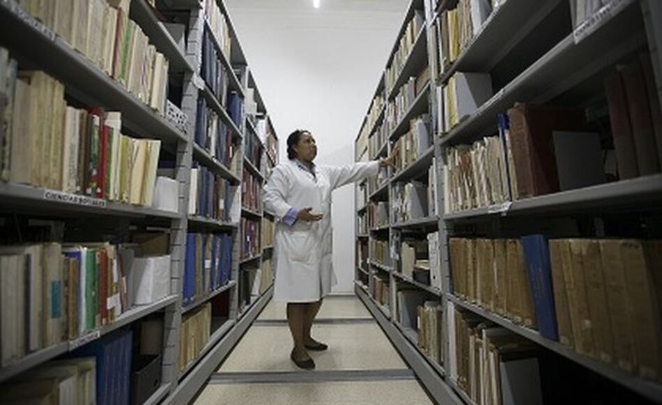 Historia patria en tinta y papel