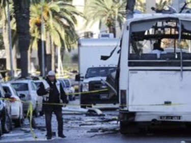 Célula tunecina vinculada al Estado Islámico se atribuye atentado en Túnez