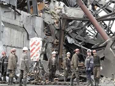 Explosiones en la mayor mina de Rusia dejan 31 muertos