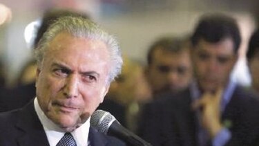 Corte electoral amplía plazo a la defensa de Temer