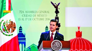 Presidente de México reitera que no pagarán por el muro