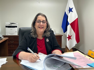 De descartada a elegida: el giro que llevó a Russo a la Defensoría del Pueblo