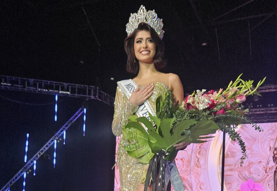 La panameña Italy Mora es expulsada del concurso Miss Universo