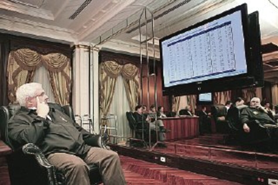 Gastan unos $20 millones en consultorías en 8 meses