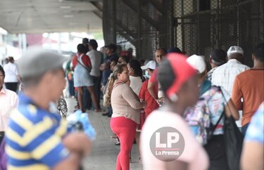 La razón de las largas filas de jubilados en La Chorrera