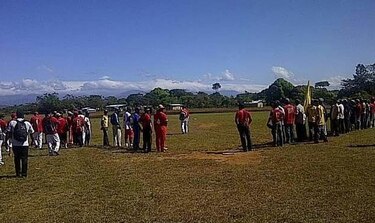 El béisbol, la excusa de los diputados para pedir dinero