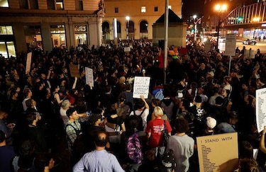 Se extienden las protestas contra el presidente electo Donald Trump