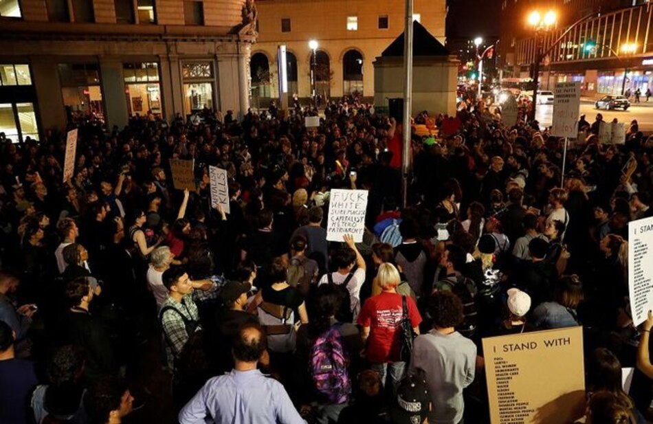 Se extienden las protestas contra el presidente electo Donald Trump