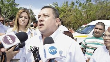 Gobierno contrata médicos extranjeros