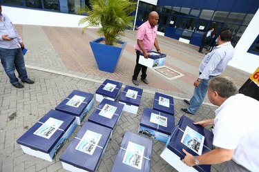 Cuatro consorcios participan en licitación de la línea 3 del Metro