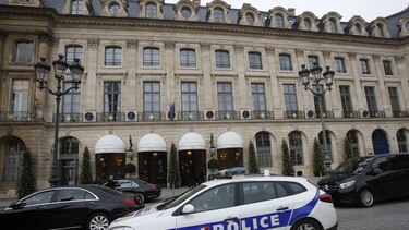 Hallan parte del botín robado en el hotel Ritz de París