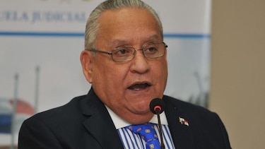 Defensa de Víctor Benavides presenta dos amparos de garantías constitucionales