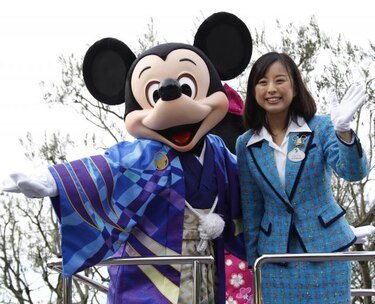 Walt Disney y Comcast ofrecen contenido en móviles e internet
