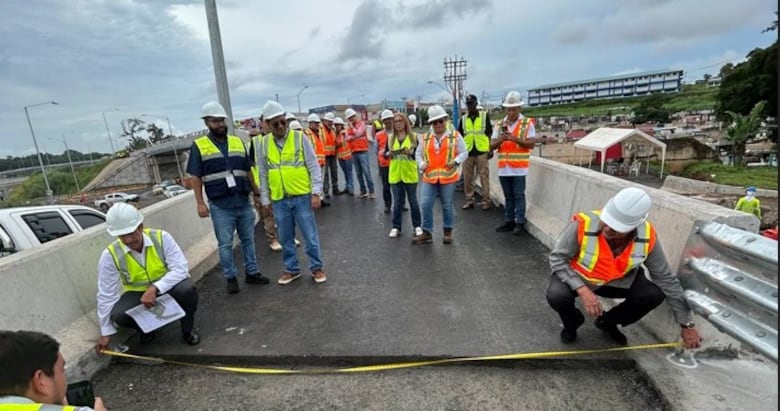 Ministro Andrade denuncia que en el MOP se hacían licitaciones ‘sesgadas’