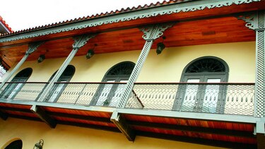 Del fuego a las cuatro casas