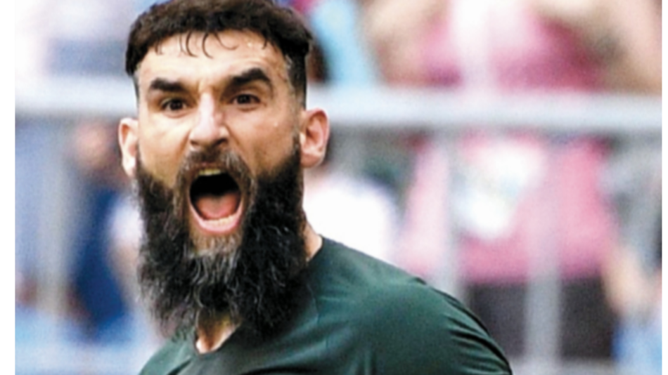 Australia empata y se resiste a quedar eliminado del Mundial