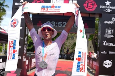 Fellipe Santos logra el tricampeonato en el Ironman 70.3 Panamá 2026