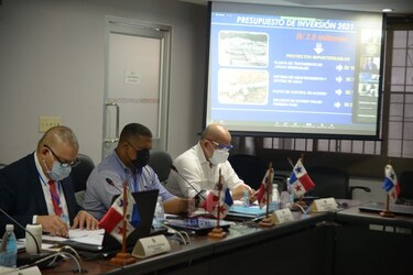 Comisión de Presupuesto aprueba traslados de partidas al Minsa para pagar sueldos al personal sanitario