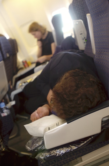 Dormir o no dormir, ¿qué es  el jet lag?