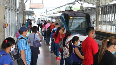 Los trabajadores del Metro de Panamá exigen mejoras salariales