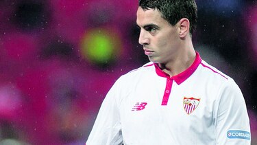 Sevilla gana y alcanza al Atlético en el tercer lugar