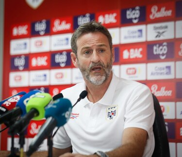 Thomas Christiansen define la lista para los partidos amistosos en España