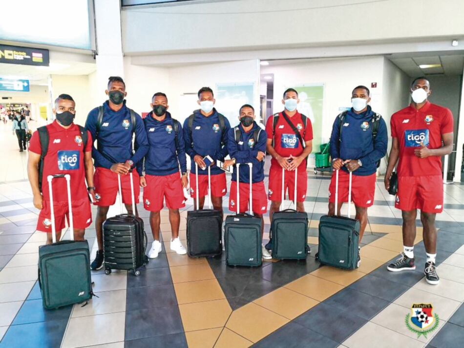 Selección tocará cancha mientras se sigue armando hoy