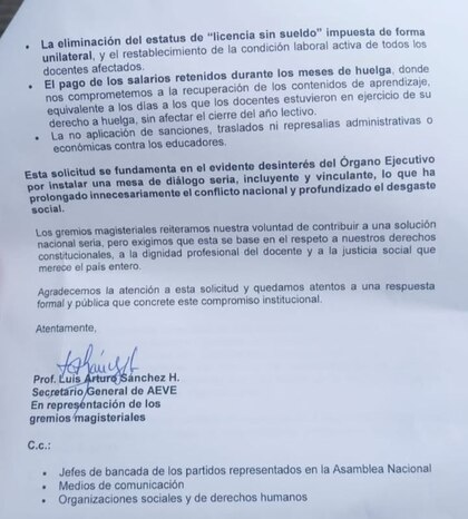 Docentes y Asamblea Nacional dialogan por el fin de huelga, proponen retorno a clases con garantías laborales