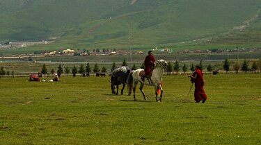 La BBC visita el corazón de la resistencia tibetana mientras se reaviva la tensión entre el Dalai Lama y China