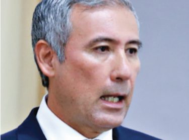 Ejecutivo ignoró recomendaciones de la Comisión;  Arrocha pide 'que me den la confianza'