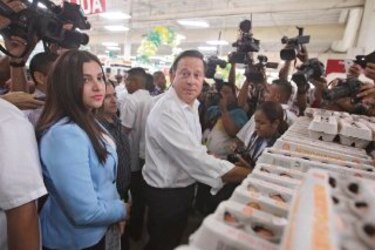 Ejecutivo y Tribunal Electoral revisan indultos