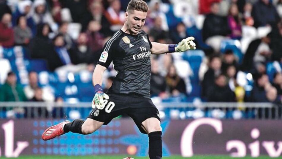 Real Madrid derrota al colista Huesca por 3-2